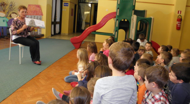 Teta pričalica i Ljubica Vuković posjetili vrtić