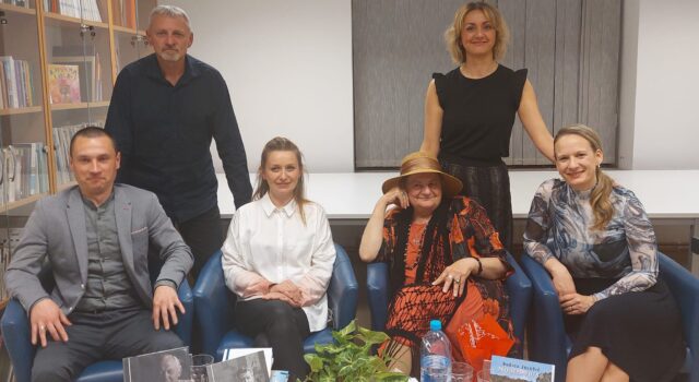 U Gradskoj knjižnici Đurđevac predstavljene su tri knjige – Podravski zbornik 46/2020, Podravski zbornik 47/2021 i  Božica Jelušić: Mojih 70 / 50