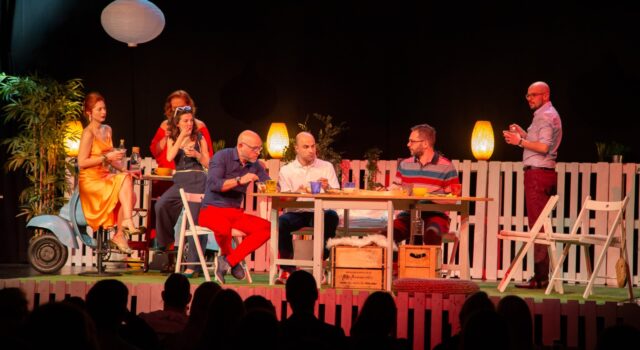 Kazališna predstava “Potpuni stranci”