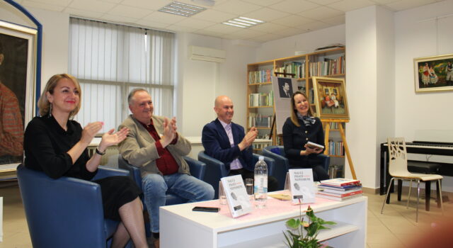 Promocija knjige “Nauči pisati nepismene” Saše Senjana